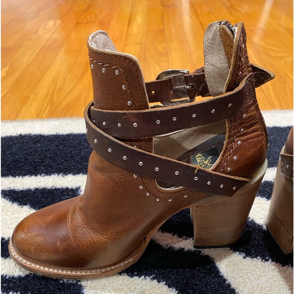 Free Bird Boots by Steven Tyler - Picture 2 of 9